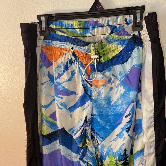 17.Free people movement Printed End Zone Pants Size Large - Picture 4 of 10